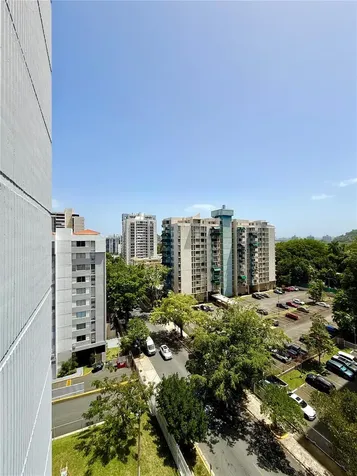 14 Ave.san Patricio Guaynabo PR 00968