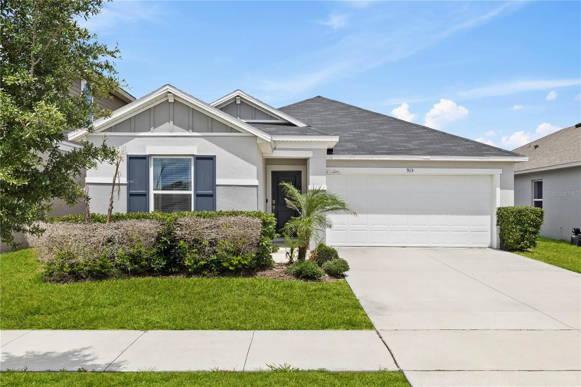 915 Overpool Avenue Davenport FL 33896