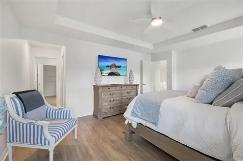 915 Overpool Avenue Davenport FL 33896
