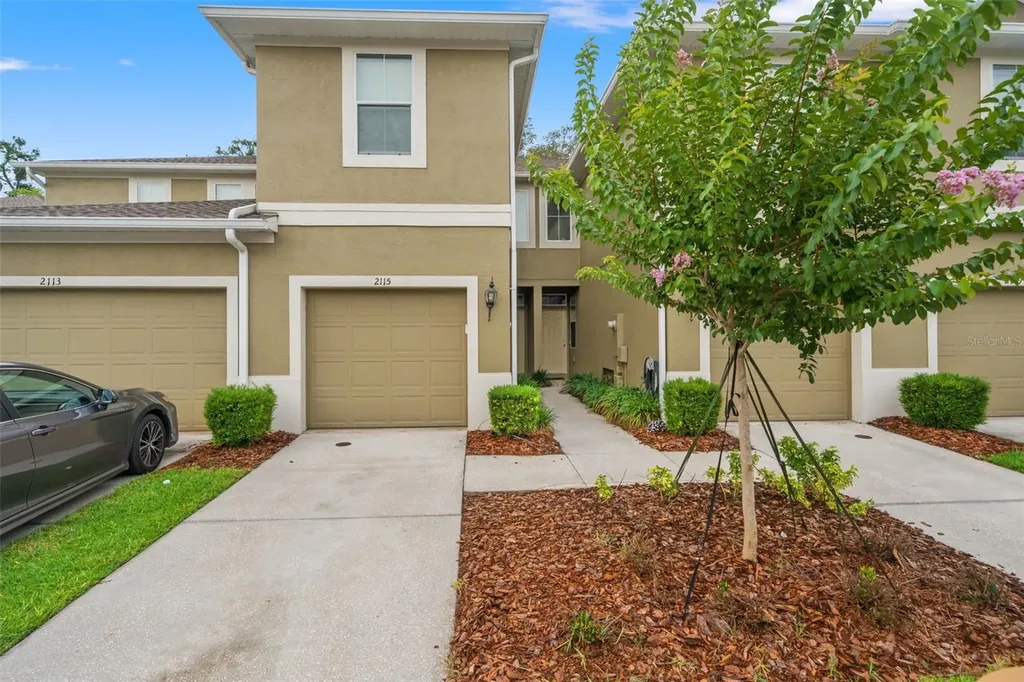 2115 Broadway View Avenue Brandon FL 33510