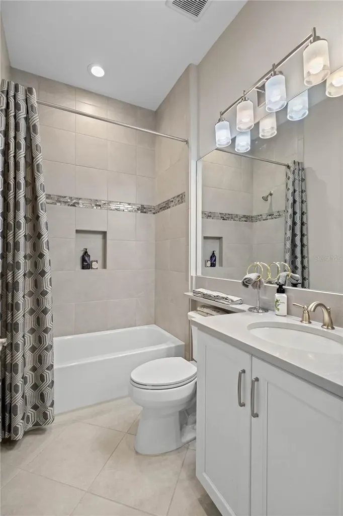 4839 Sevilla Shores Drive Wimauma FL 33598
