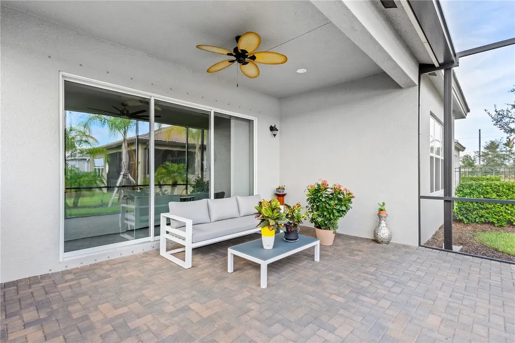 4839 Sevilla Shores Drive Wimauma FL 33598
