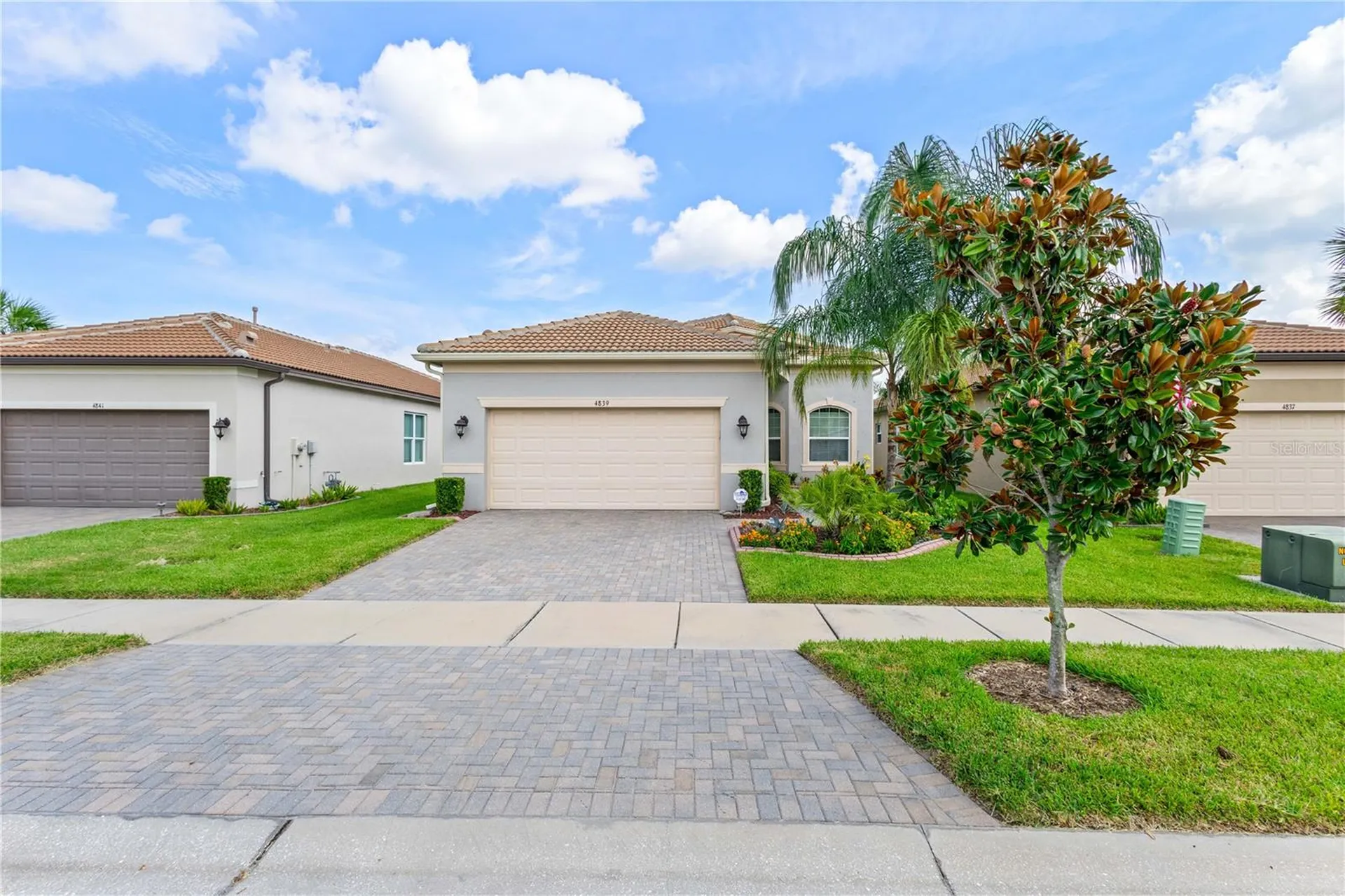 4839 Sevilla Shores Drive Wimauma FL 33598