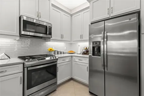 4839 Sevilla Shores Drive Wimauma FL 33598