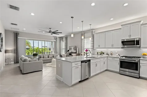 4839 Sevilla Shores Drive Wimauma FL 33598