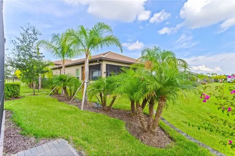 4839 Sevilla Shores Drive Wimauma FL 33598