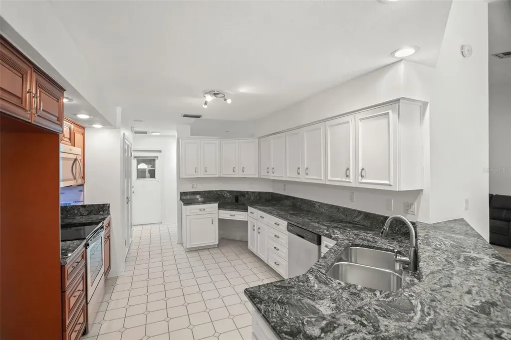 8020 Moonlight Lane New Port Richey FL 34654