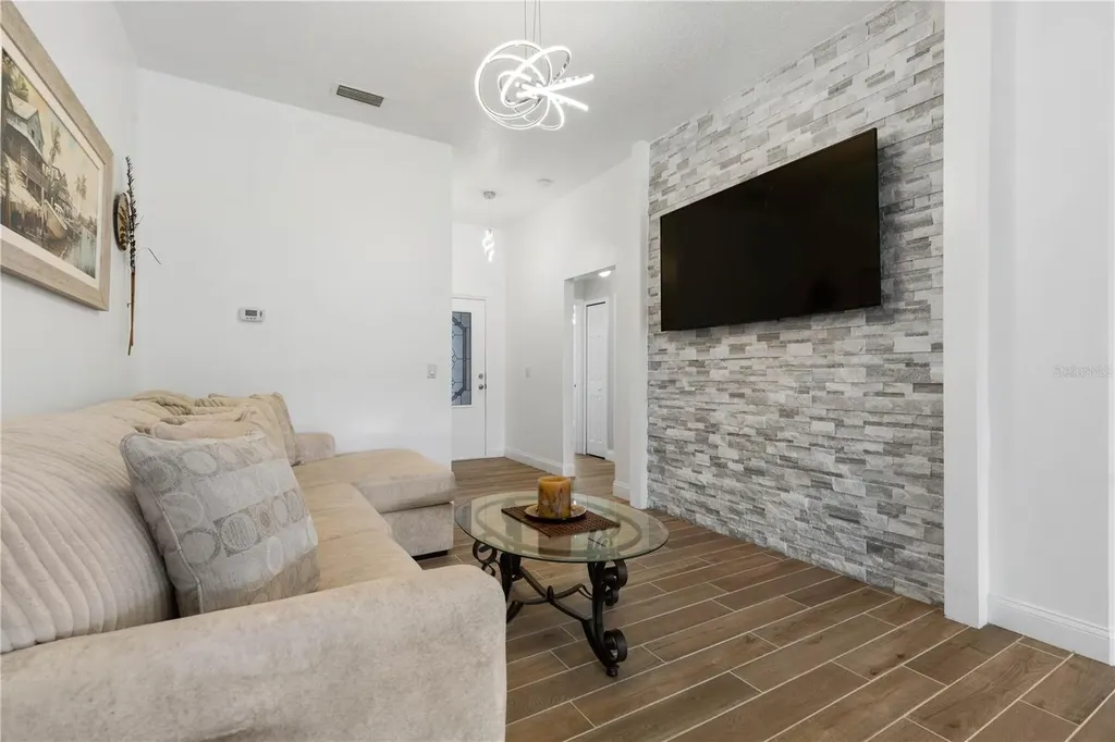 9 Reid Place Palm Coast FL 32164