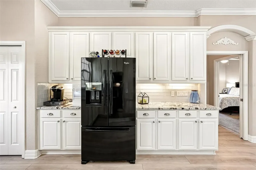 6615 Butlers Crest Drive Bradenton FL 34203