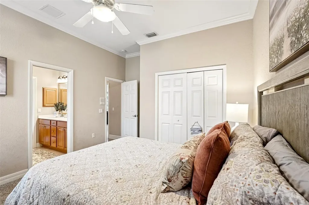 6615 Butlers Crest Drive Bradenton FL 34203
