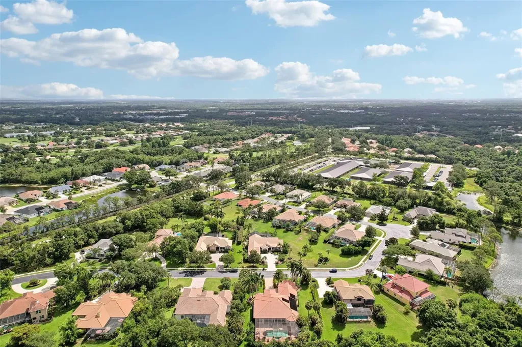 6615 Butlers Crest Drive Bradenton FL 34203