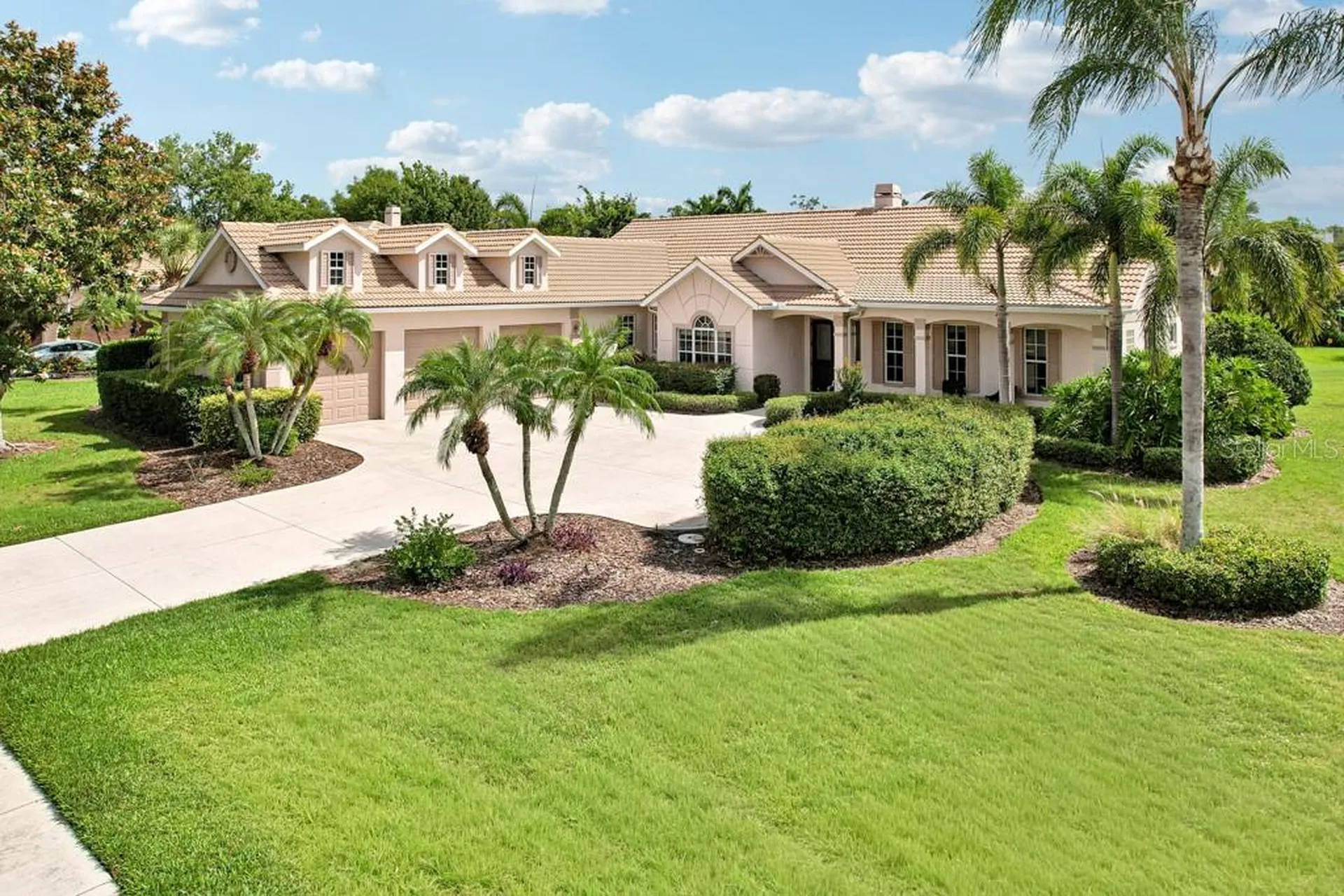 6615 Butlers Crest Drive Bradenton FL 34203