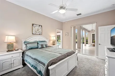 6615 Butlers Crest Drive Bradenton FL 34203