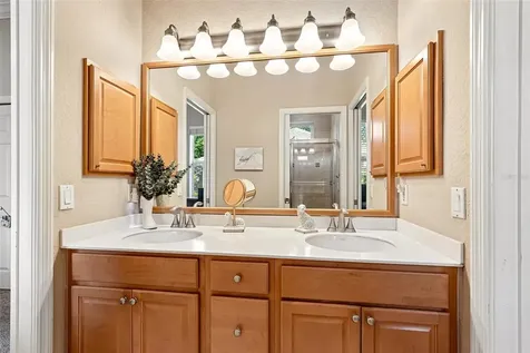 6615 Butlers Crest Drive Bradenton FL 34203