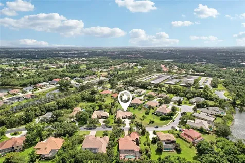 6615 Butlers Crest Drive Bradenton FL 34203