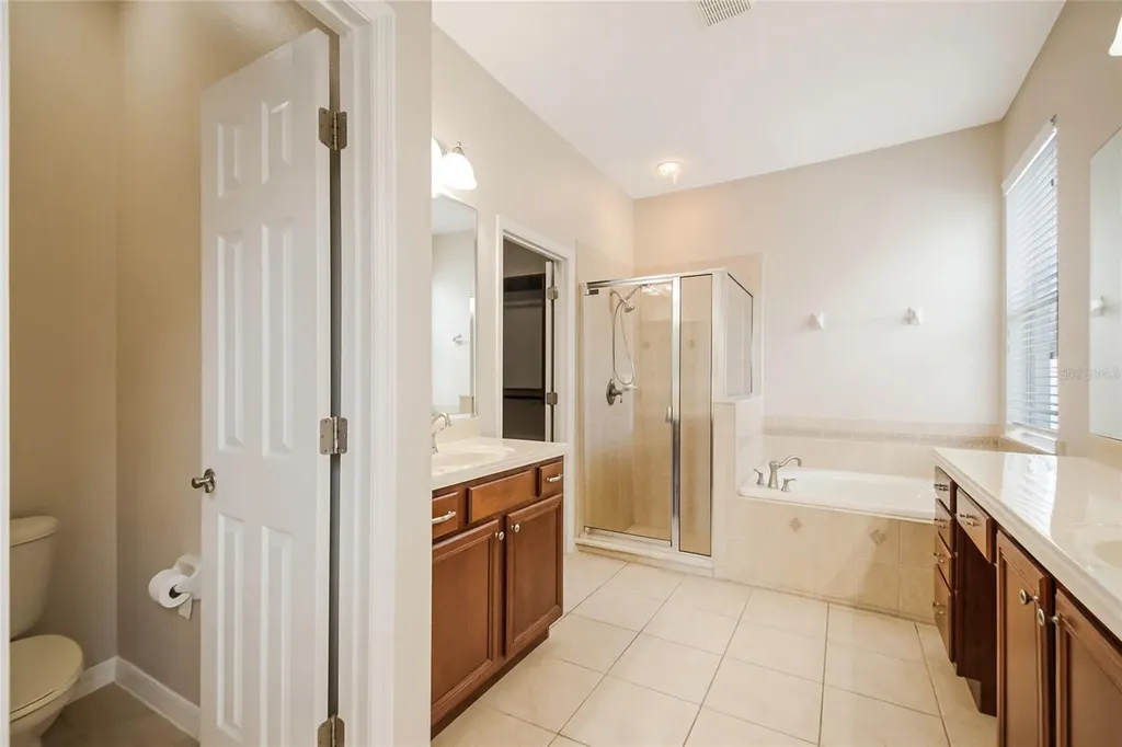 1904 Candlenut Circle Apopka FL 32712