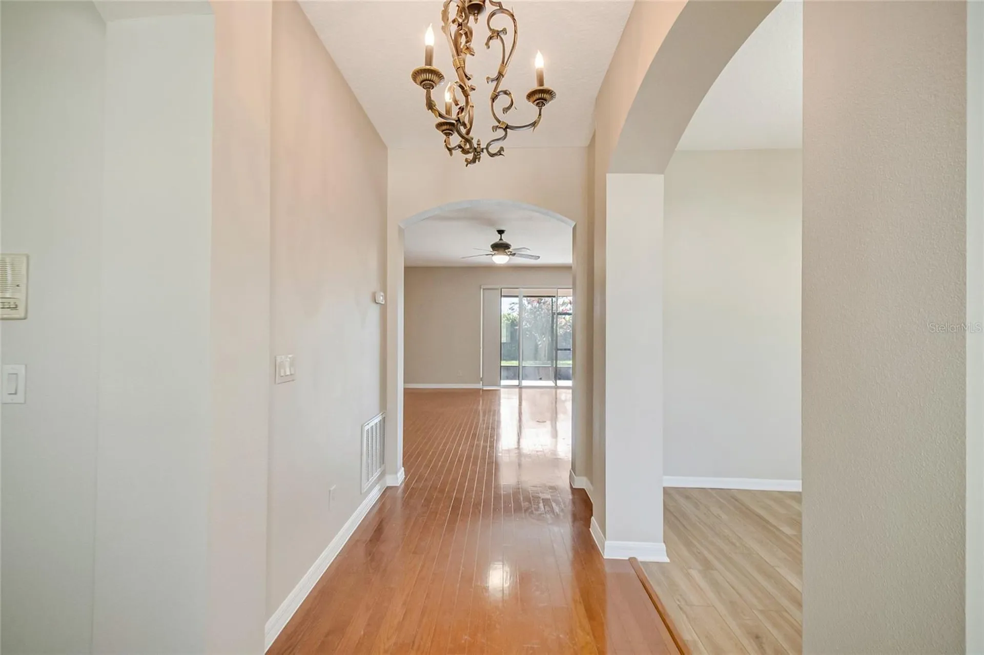 1904 Candlenut Circle Apopka FL 32712