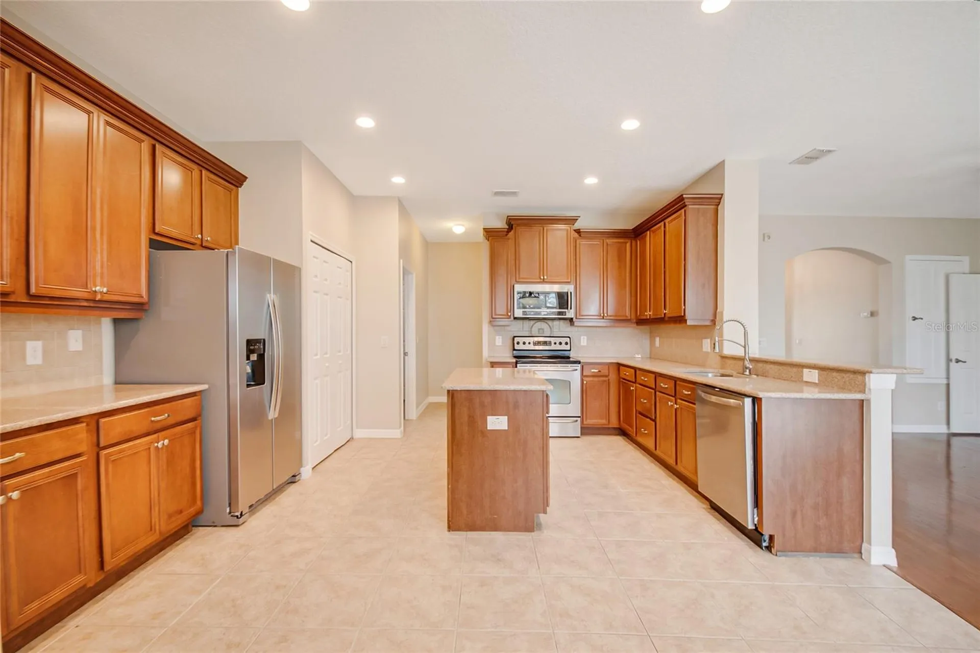 1904 Candlenut Circle Apopka FL 32712