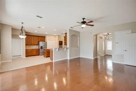 1904 Candlenut Circle Apopka FL 32712