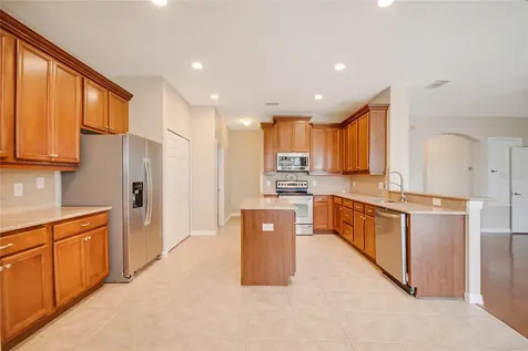 1904 Candlenut Circle Apopka FL 32712