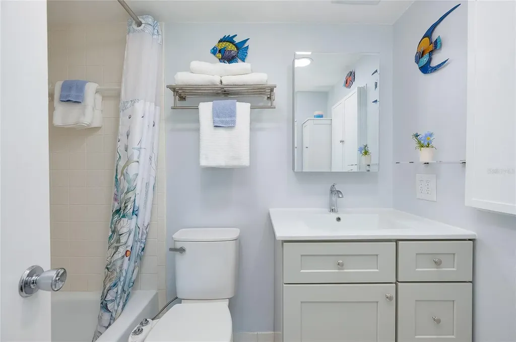 708 Tamiami Trail S Venice FL 34285