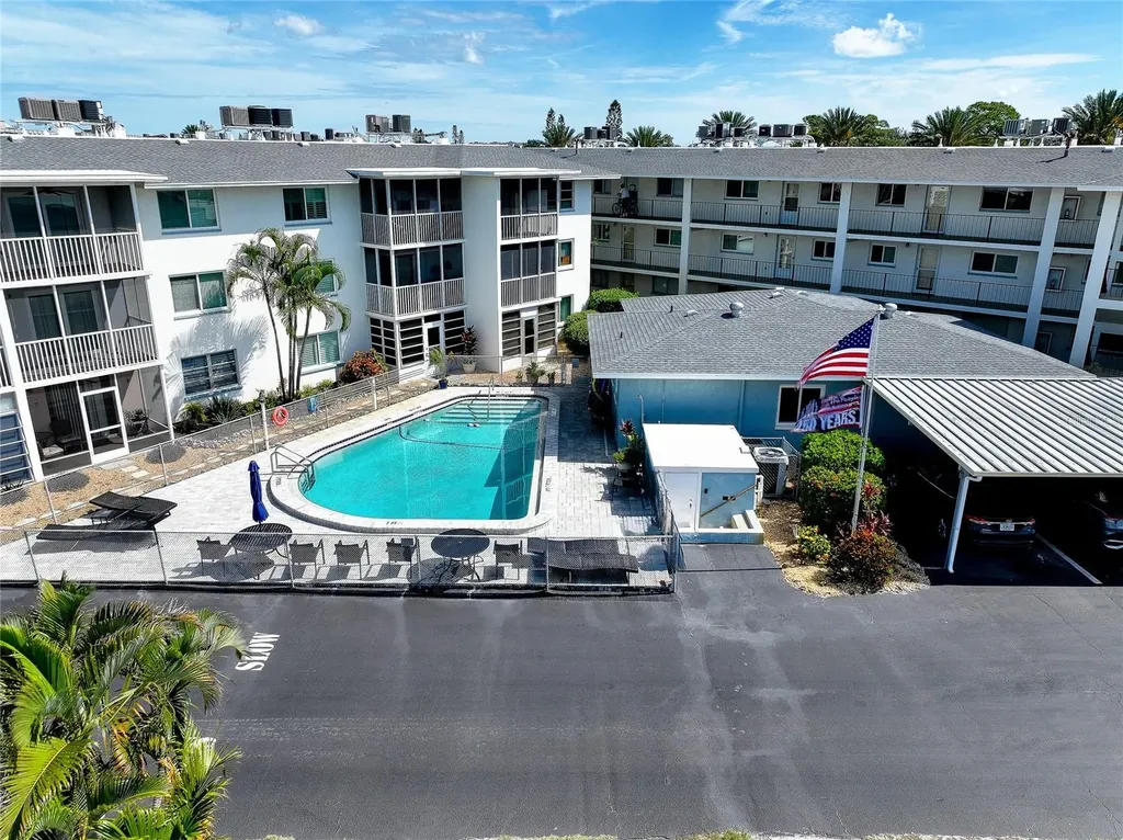 708 Tamiami Trail S Venice FL 34285