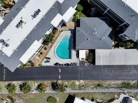708 Tamiami Trail S Venice FL 34285