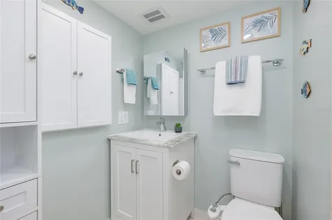 708 Tamiami Trail S Venice FL 34285