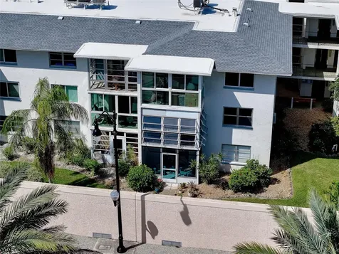 708 Tamiami Trail S Venice FL 34285