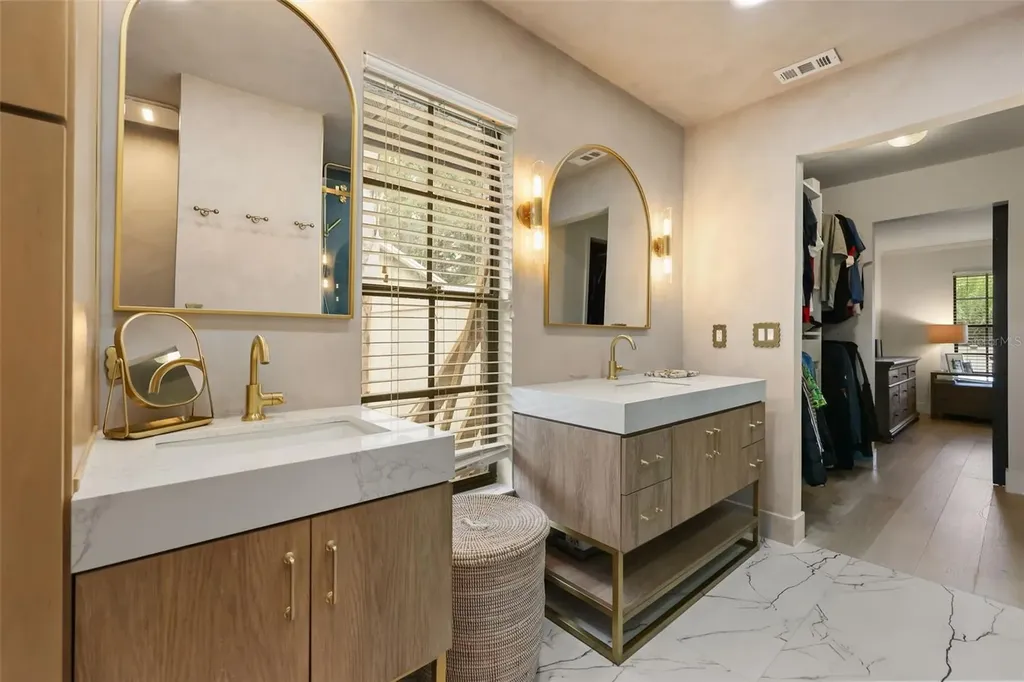 908 Versailles Circle Maitland FL 32751