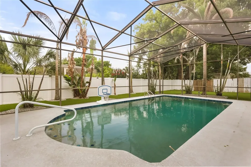 908 Versailles Circle Maitland FL 32751