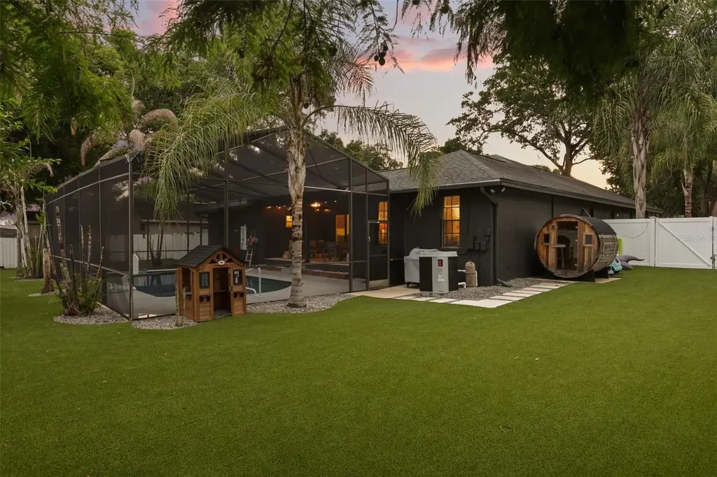 908 Versailles Circle Maitland FL 32751