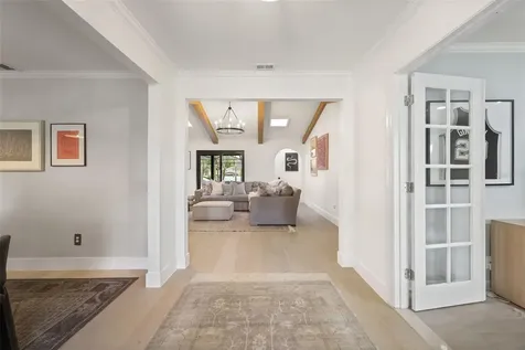 908 Versailles Circle Maitland FL 32751