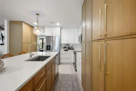 908 Versailles Circle Maitland FL 32751