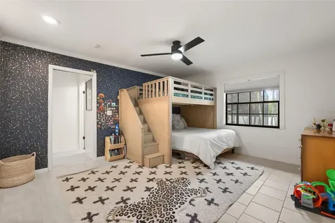 908 Versailles Circle Maitland FL 32751