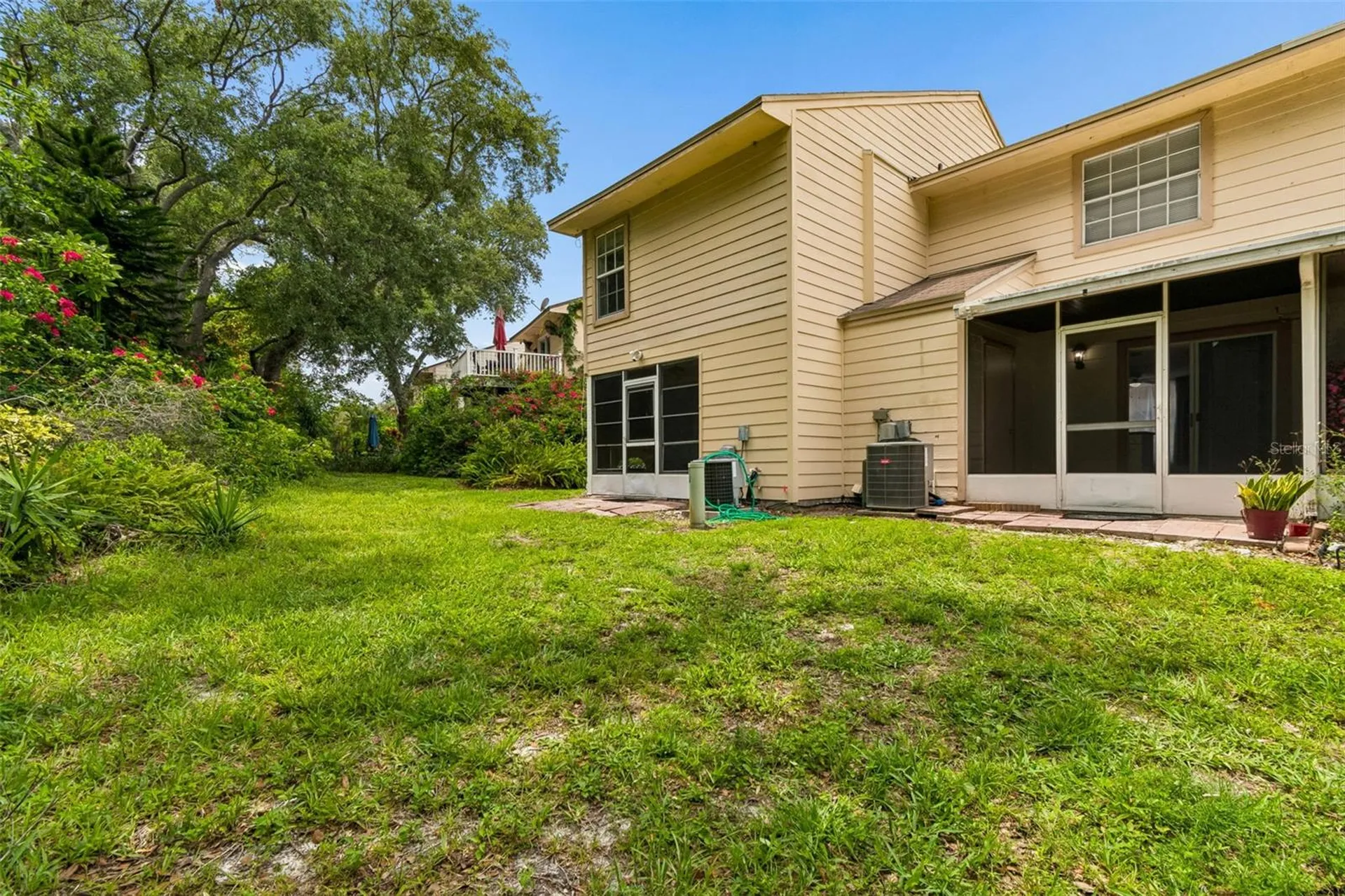 1403 Brigadoon Drive Clearwater FL 33759