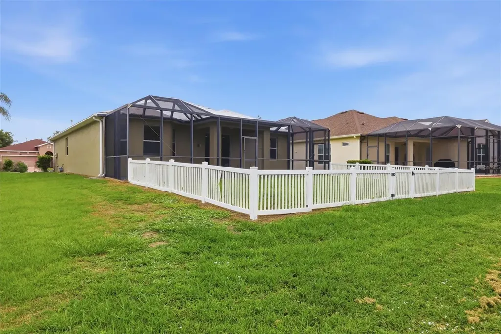 12218 Lavender Loop Bradenton FL 34212