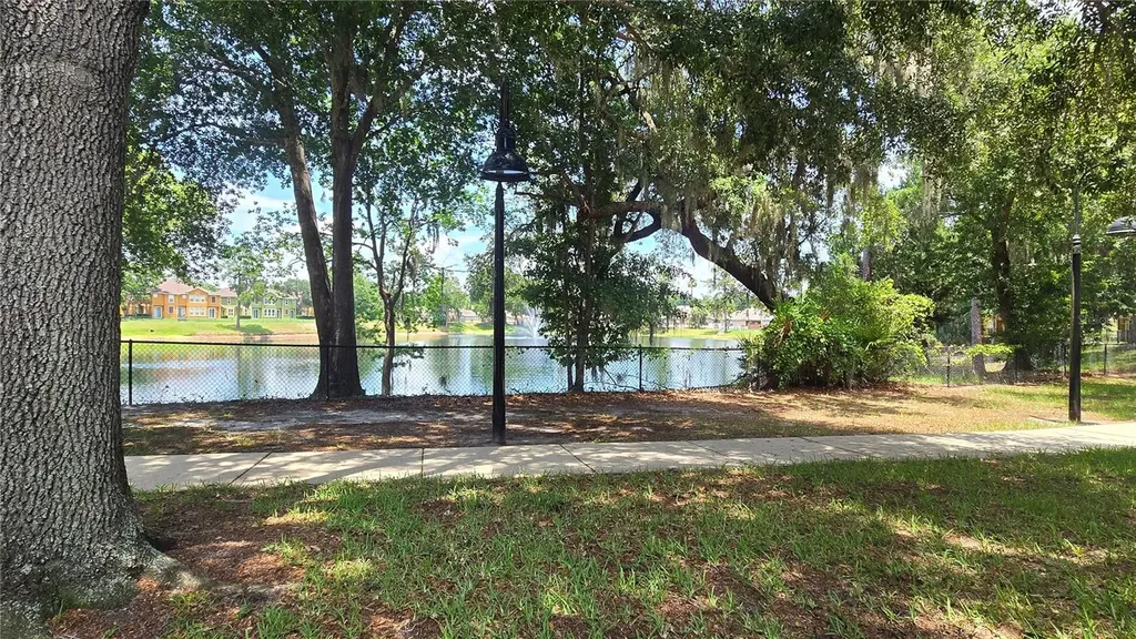 2921 Pine Oak Trail Sanford FL 32773