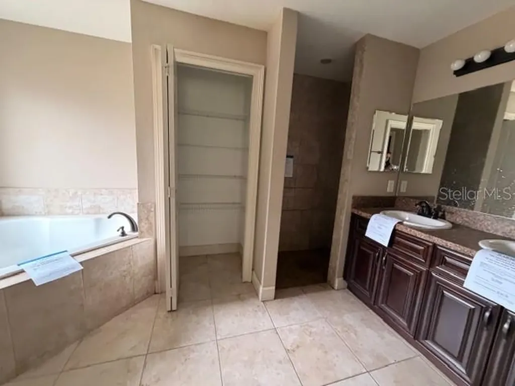 8 Redwood Run Court Ocala FL 34472