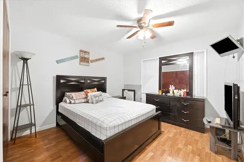 24862 Us Highway 19 N Clearwater FL 33763