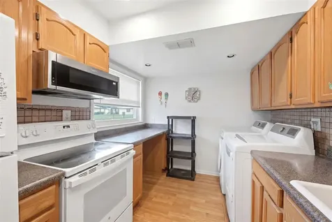 24862 Us Highway 19 N Clearwater FL 33763