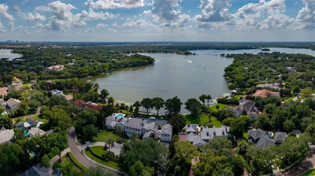 1180 Via Lugano Winter Park FL 32789