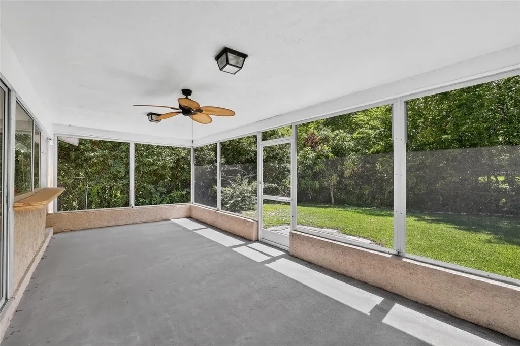 2140 N Bay Hills Boulevard Safety Harbor FL 34695