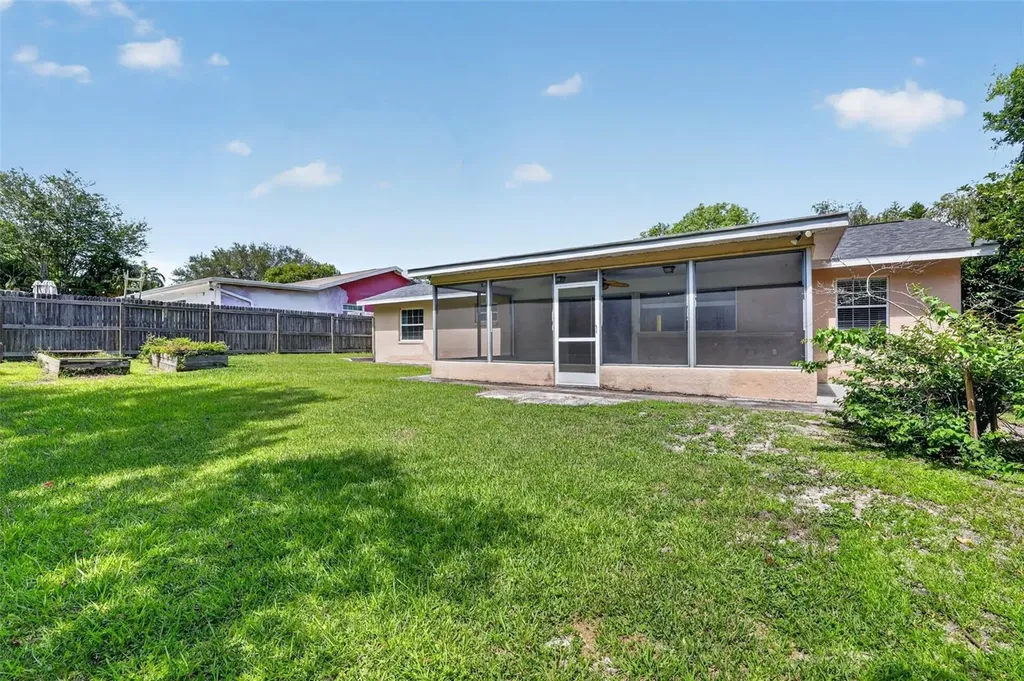 2140 N Bay Hills Boulevard Safety Harbor FL 34695