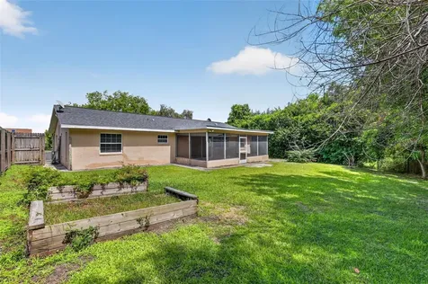 2140 N Bay Hills Boulevard Safety Harbor FL 34695