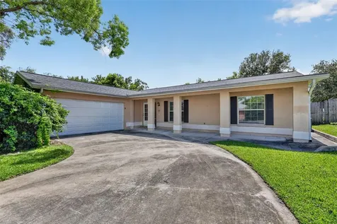 2140 N Bay Hills Boulevard Safety Harbor FL 34695
