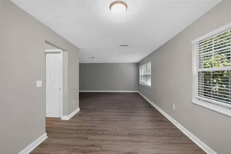 2140 N Bay Hills Boulevard Safety Harbor FL 34695