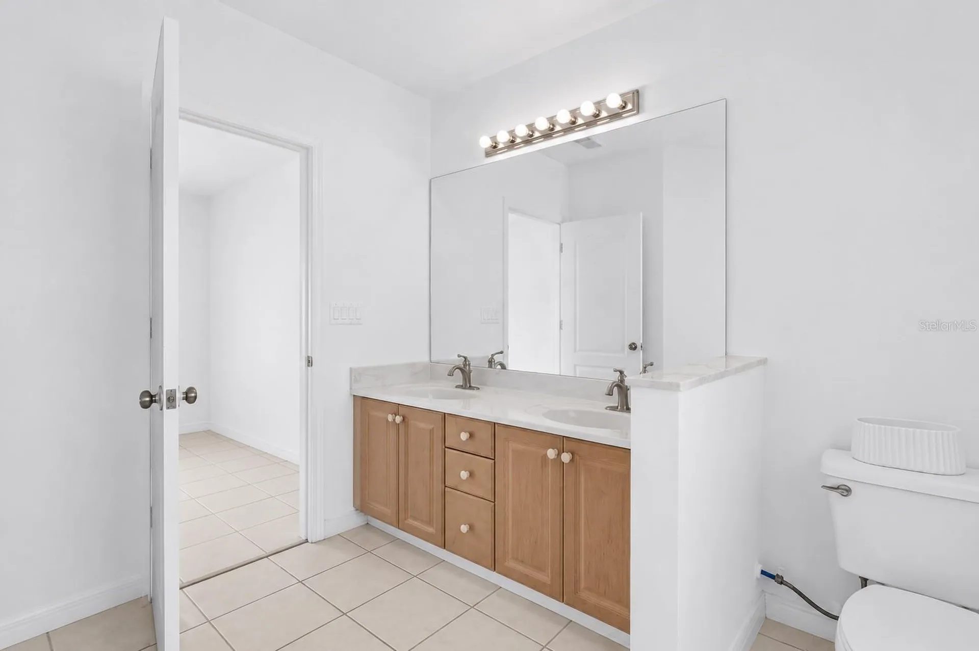 809 Hamilton Avenue Lehigh Acres FL 33972