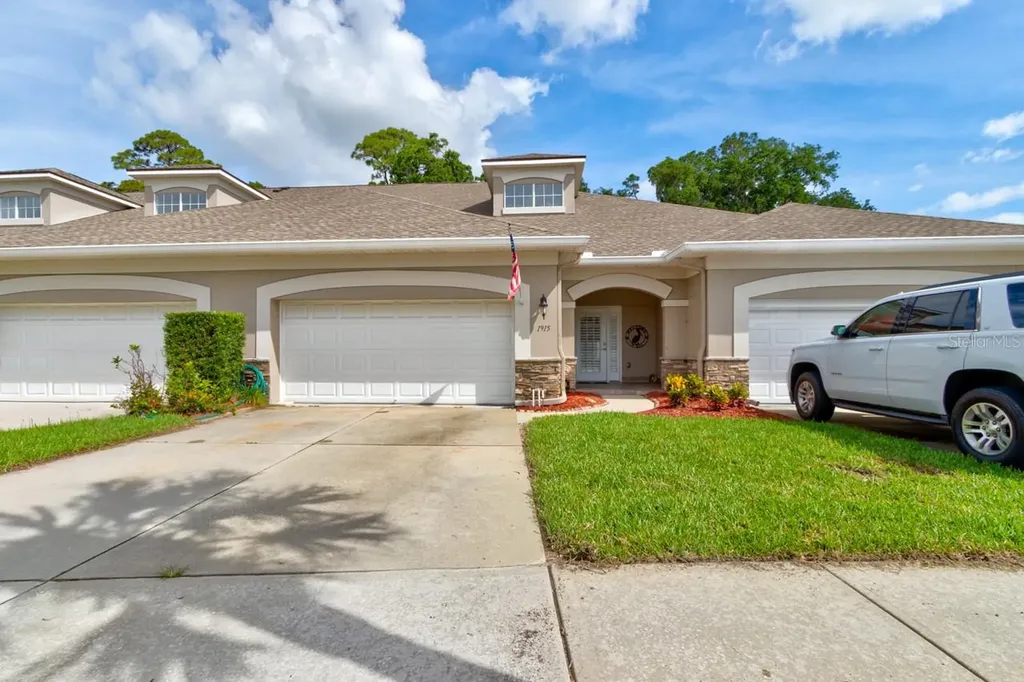 1915 Turnbull Lakes Drive New Smyrna Beach FL 32168