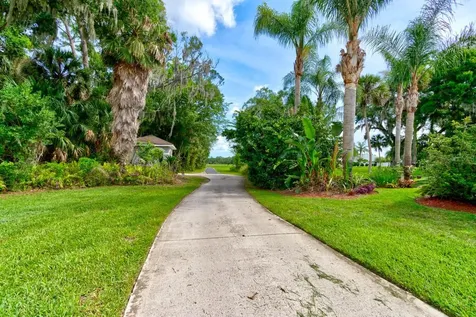 1915 Turnbull Lakes Drive New Smyrna Beach FL 32168